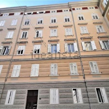 Ferienwohnung La Casa Di Lu Triest Exterior foto